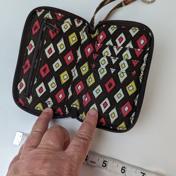 Vera Bradley Puccini All In One Zip Around Wristlet - Picture 3 of 5